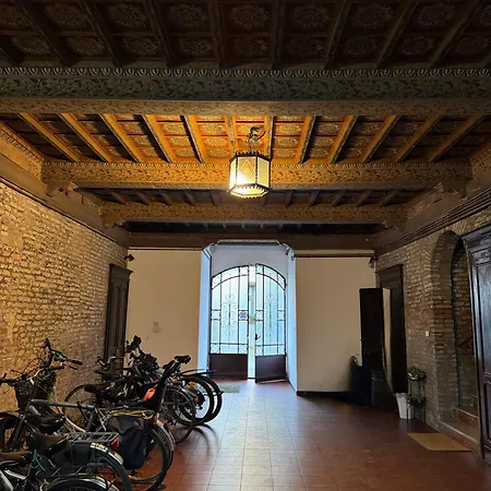 Casita - Vivi In Solo Due Passi * Ferrara