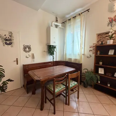 Casita - Vivi In Solo Due Passi * Ferrara